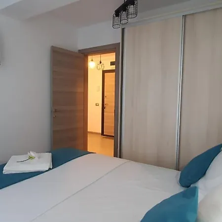 Sunset Bellevue Spa & Pool Beach Apartman Năvodari